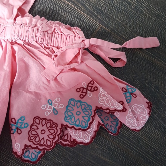 LOFT embroidered Pink Blouse - Picture 2 of 4